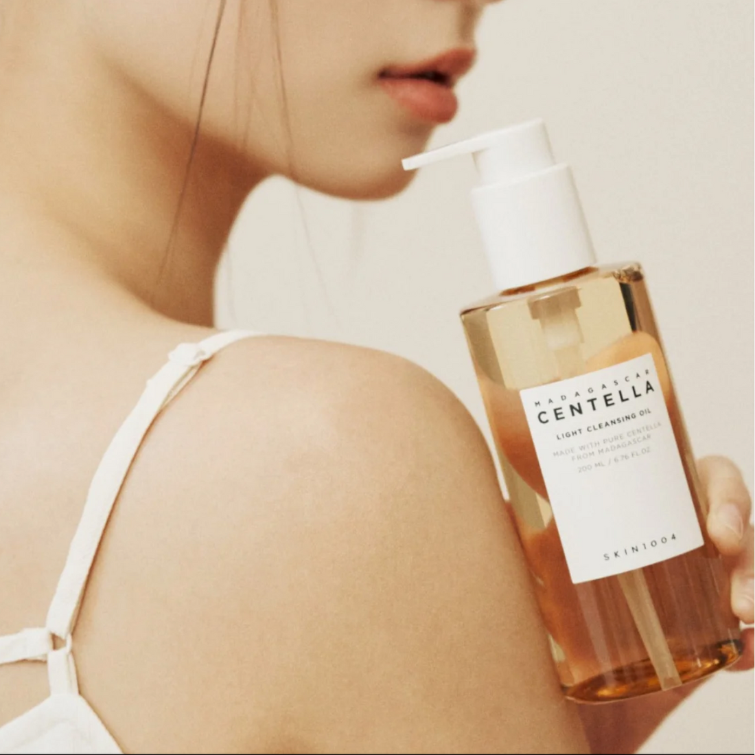Madagascar Centella Light Cleansing Oil 200ML